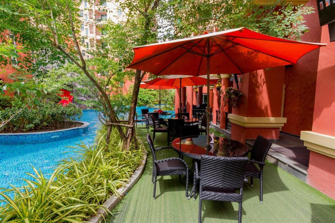Seven Seas Resort Pattaya By Justin Pantai Jomtien Bagian luar foto