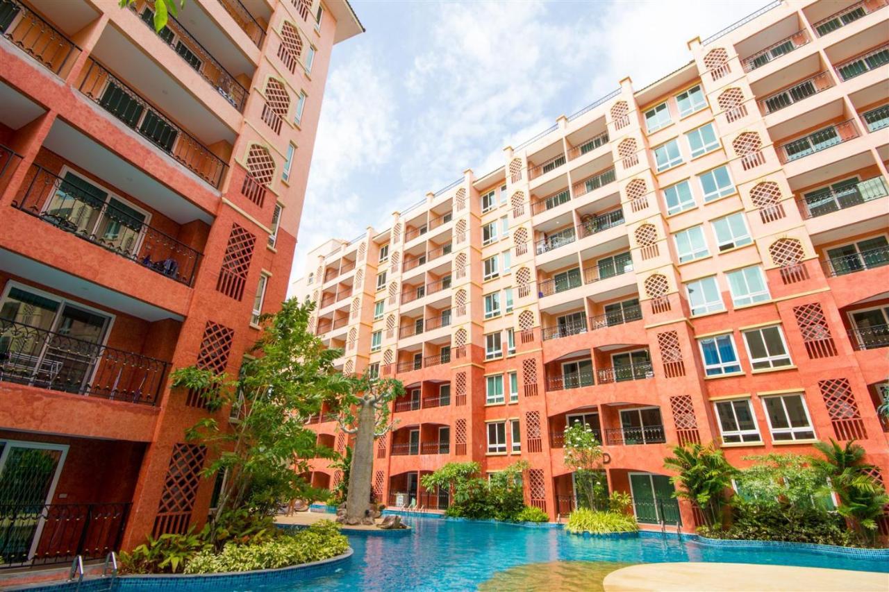 Seven Seas Resort Pattaya By Justin Pantai Jomtien Bagian luar foto
