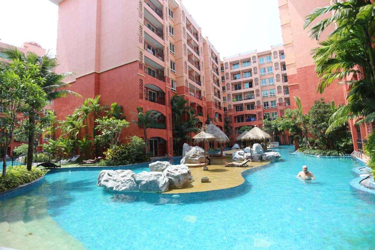 Seven Seas Resort Pattaya By Justin Pantai Jomtien Bagian luar foto